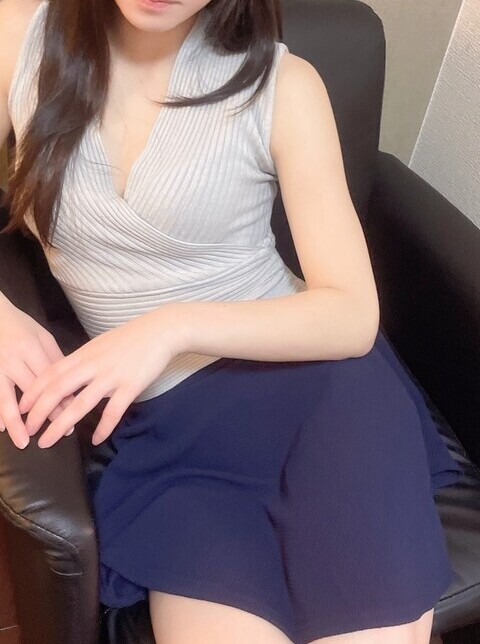 ☔雨の日の憂鬱な気分、当店自慢のセラピストさんで癒されませんか✨